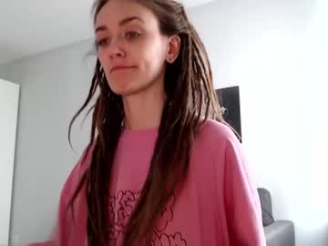 Dalia_peach • nonude • your head? • private