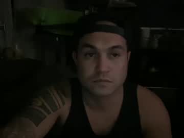 Dallendzzznutzzz • bi • 23y • Hawaii, United States • public