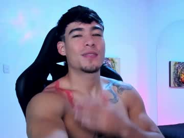 Damian Fit • lovense • 24y • Colombia • public