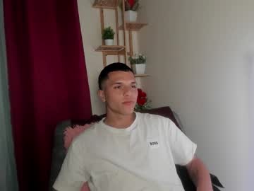 Live cam boy Damian_vega13 – Hot Male Cams