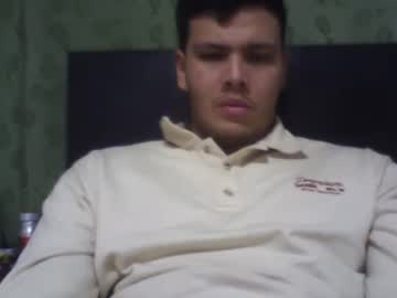 Damianreyess • 18 • 27y • medelllin,colombia • public