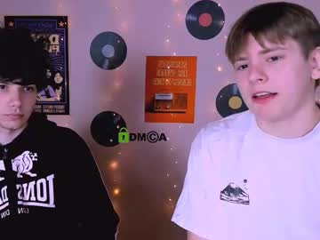 Live cam boy Damon_rich – Hot Male Cams