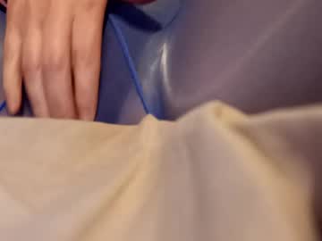 Danks15 • milf • 0y • Victoria, Australia • public