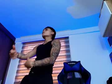 Live cam boy Dannte_vel, 21 yrs – Hot Male Cams