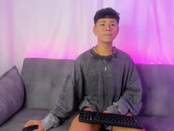 Dante 06  • skinny • 19y • Colombia • public