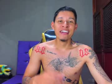 Davidherrera   • bigcock • 25y • Medellin - Colombia • public