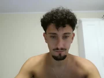 Live cam boy Davidxe98, 27 yrs – Hot Male Cams