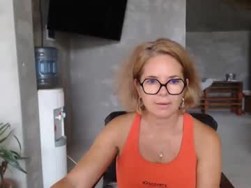 Live Milf Deepintoyourmind, 46 yrs – Hot Milf Cams