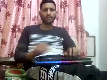 Live cam boy Delhihornycouple, 35 yrs – Hot Male Cams