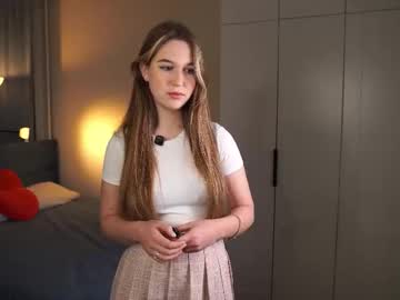 Delindaclavey • new • 18y • Poland • public