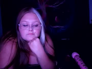 Live cam boy Dendropoison, 31 yrs – Hot Male Cams