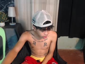 deniss_xxx - Free Live Cam Model Online