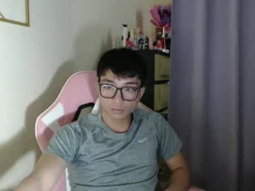 Live cam boy Denver_hotsaucy24 – Hot Male Cams