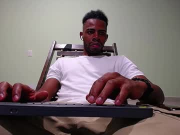 Live cam boy Denzo_cornell, 25 yrs – Hot Male Cams