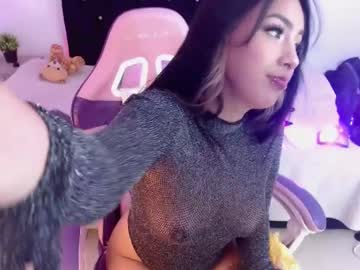 Devilchlloe • bdsm • 23y • ?? ???? ??????! • public