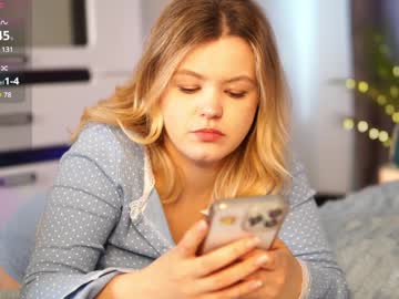 dianaholiday - Naked Teen Girls