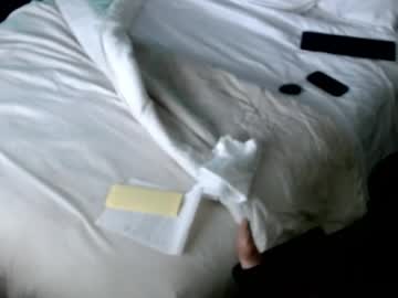 Dickgiggler • stroking • 48y • HOLLYWOOD • public