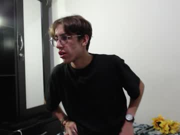 Live cam boy Dio_star, 23 yrs – Hot Male Cams