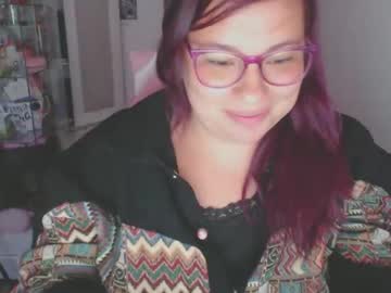 Diosadelfuego 1 • bigboobs • 29y • EN algun lugar del mundo • public