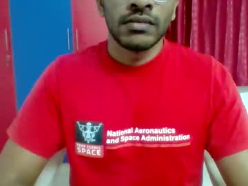 Live cam boy Discreet_lotus – Hot Gay Cams