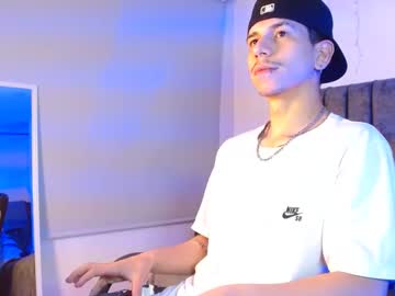 Live cam boy Dj__bigd, 22 yrs – Hot Gay Cams