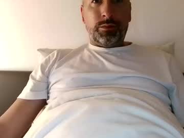 Djo3322 • french • 39y • Gironde, France • public