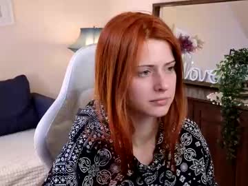 Doll_lesli • redhair22y • In front of the pc • public