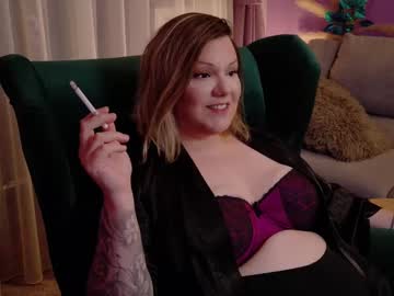 Dominasadique • mistress • 41y • your mind • public