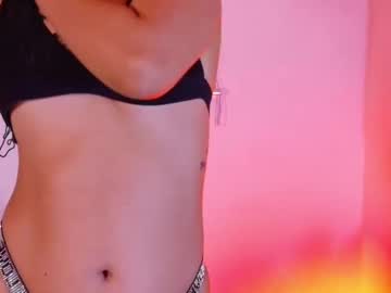 Douxparadis • hairypussy • 20y • Antioquia, Colombia • public