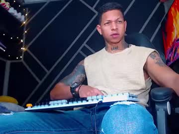 Live cam boy Drake_jhonson08, 33 yrs – Hot Male Cams