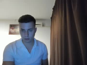 Live cam boy Dreamboy240, 25 yrs – Hot Male Cams