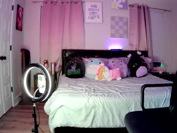 Dreamofdream • ebony • 24y • United States • public