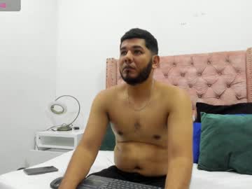 Dylanbllack • feet • 0y • Latino-Col • public