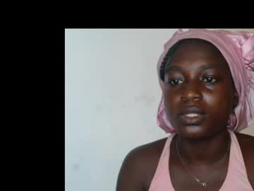 Live cam boy Eatuupx – Hot Male Cams