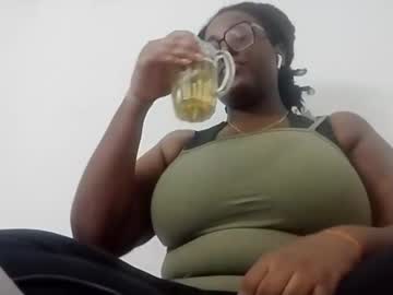 Ebonybigtitqueen1 • ebony • 0y • neverland • public