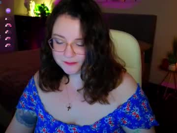 Edalyn_af • bigboobs21y • Secret place on your heart ? • public