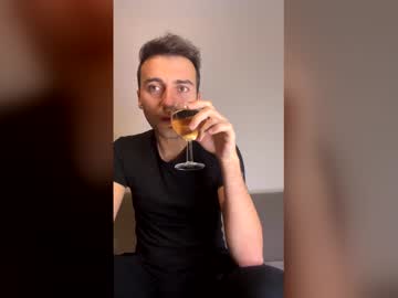 Live cam boy Edo1994_, 31 yrs – Hot Gay Cams