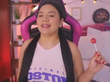 Ela Hilton  • saliva • 18y • Colombia • public