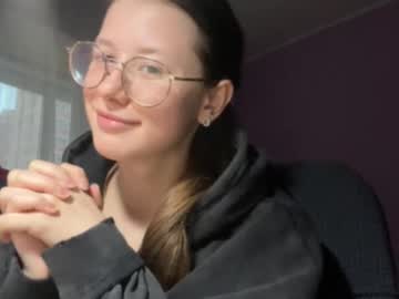 Eleanoradriere • teen • 18y • In you Heart • public