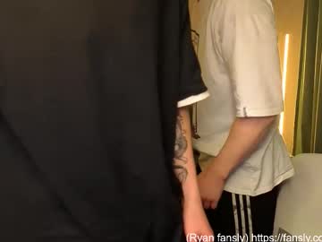 Live cam boy Elektriki, 20 yrs – Hot Male Cams