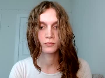 elena_moon34 - Live Cam Model Online on Ted's Cam Directory
