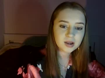 Elizabet 18 • cute • 23y • Poland • public