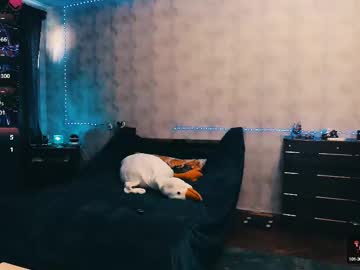 Ellen Busty • mature • 99y • ?Universe? • public