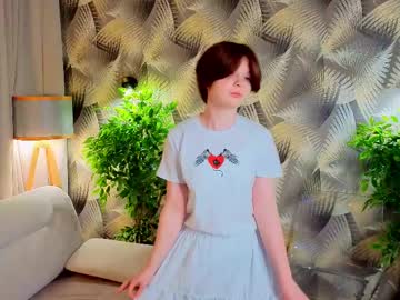 elwineclutter - Free Live Cam Model Online