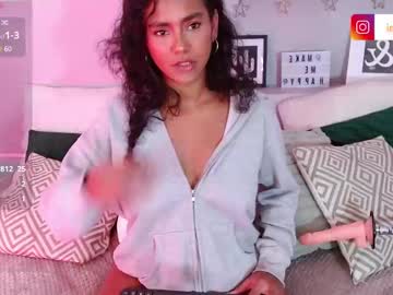 Live cam boy Emaa_thai, 22 yrs – Hot Male Cams