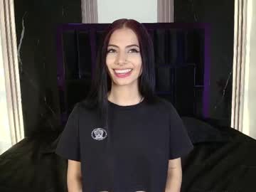 emery_jones - Free Live Cam Model Online