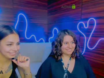 emiilyy_moon - Free Live Cam Model Online