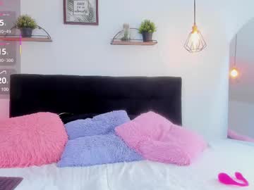 emily_b_ - Free Live Cam Model Online