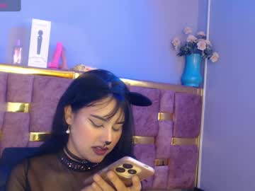 emily_fox_3 - Free Live Cam Model Online