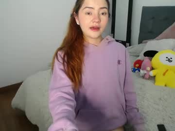 emily_pearll - Free Live Cam Model Online